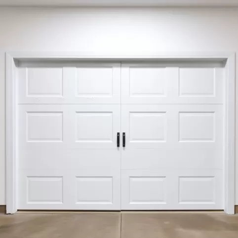 Czym ocieplić drzwi garażowe