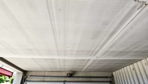 Jaki strop nad garażem