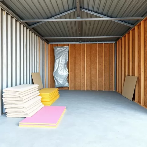 Koszt ocieplenia garażu blaszanego